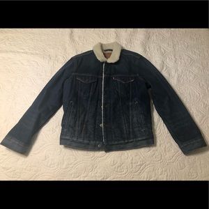 Levi’s Sherpa Trucker Jacket New Small